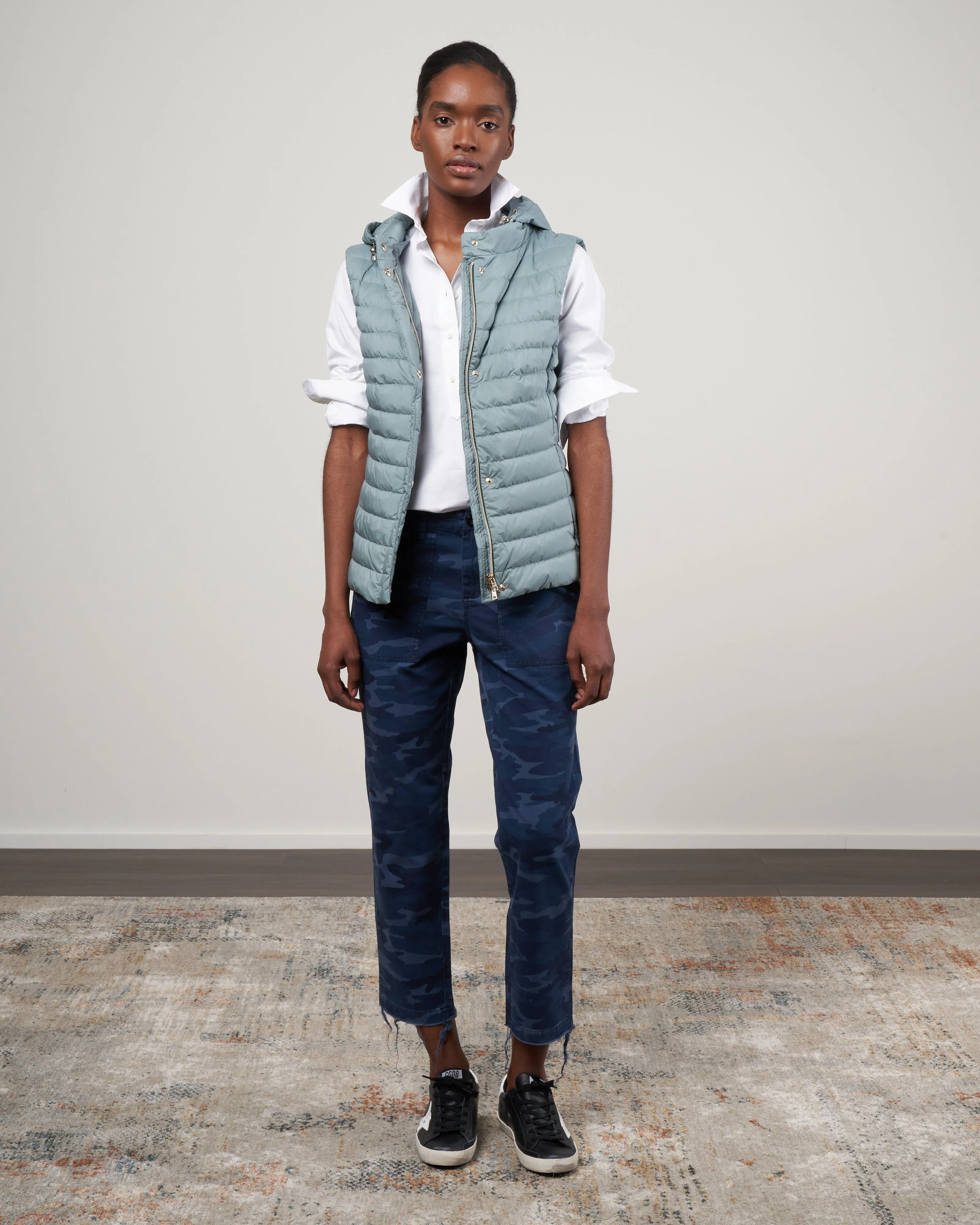 matte nylon down vest - 9175 acqua